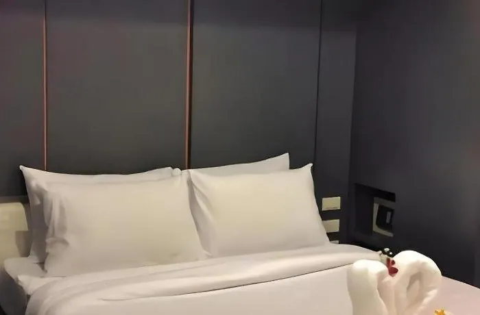 H2 Hotel