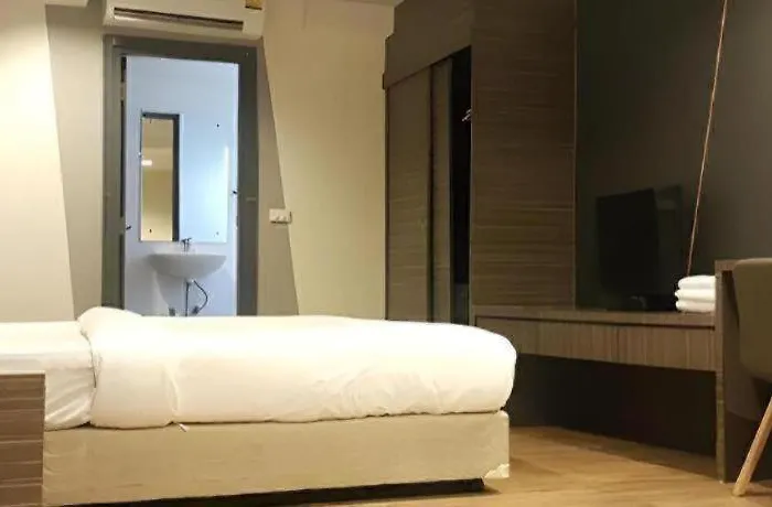 Hotel H2